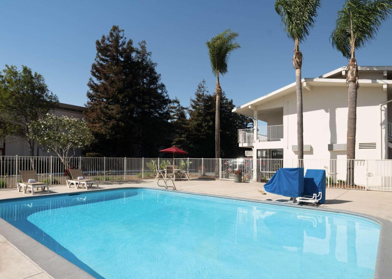 Motel 6-San Luis Obispo, Ca - North Екстер'єр фото