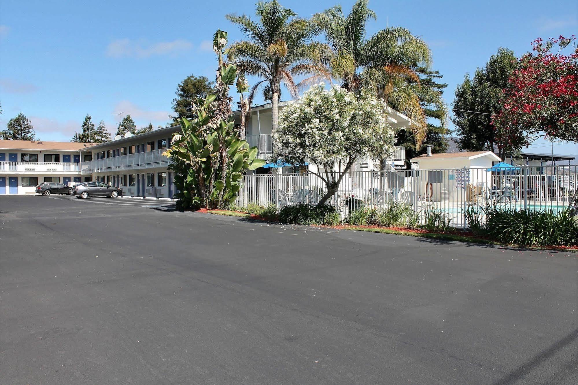 Motel 6-San Luis Obispo, Ca - North Екстер'єр фото