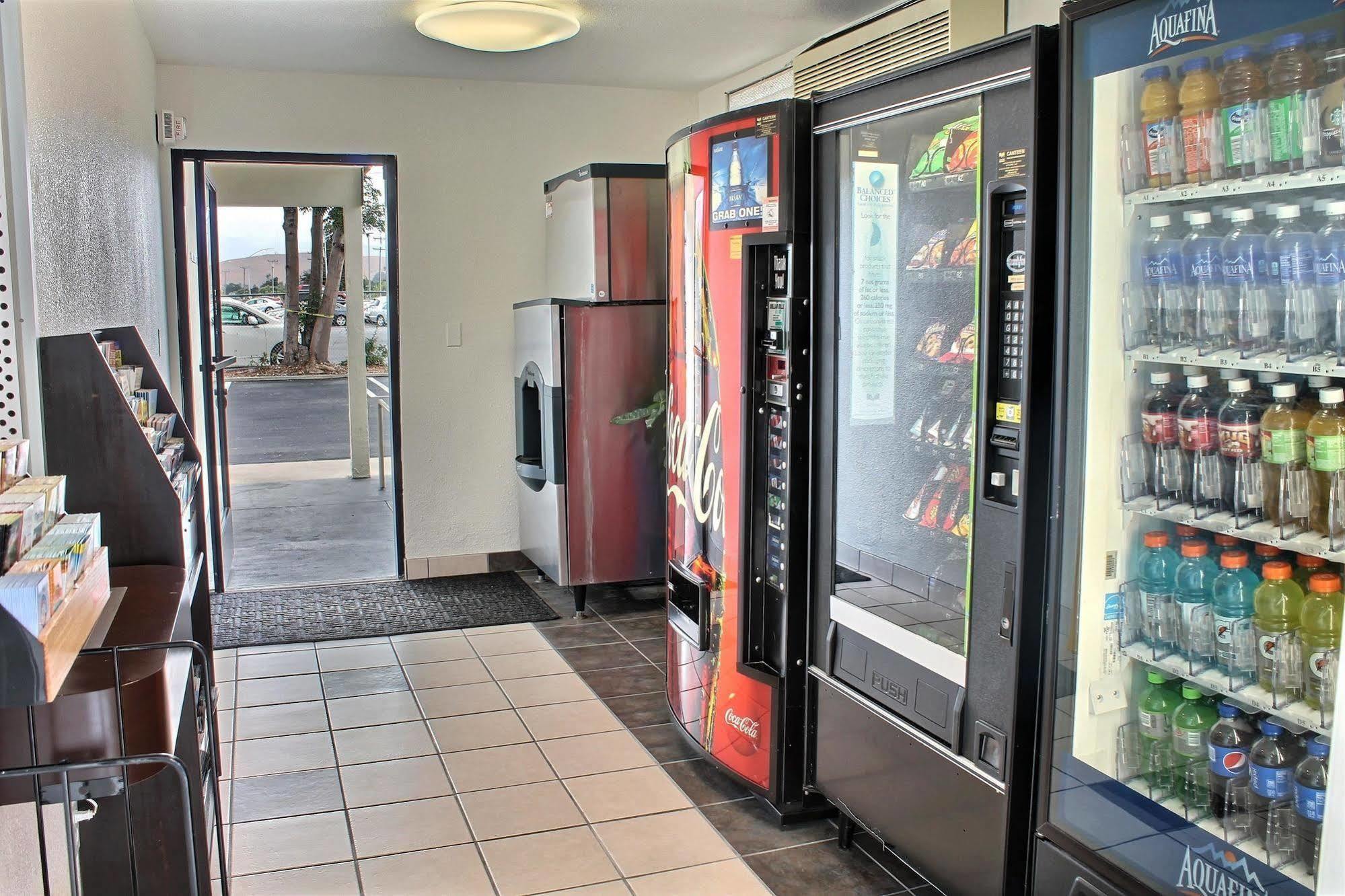 Motel 6-San Luis Obispo, Ca - North Екстер'єр фото